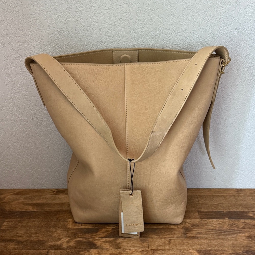 Margot New York Kaye Bucket Bag Beige Leather Tote NWT